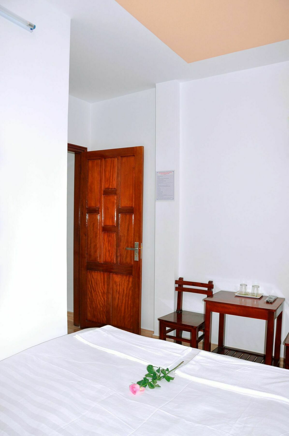 Ngoc Tung Mini Hotel Хуе Екстериор снимка